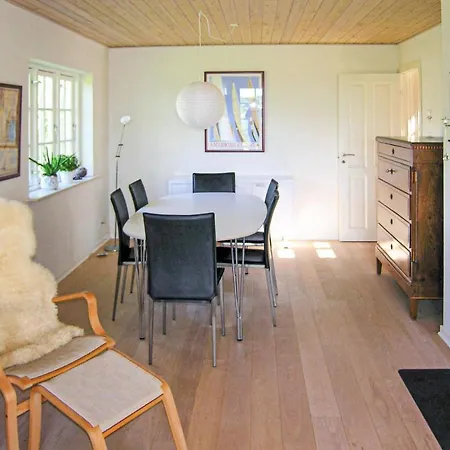 Beautiful In With Wifi And 2 Bedrooms