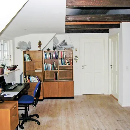 Beautiful In With Wifi And 2 Bedrooms Hébergement de vacances